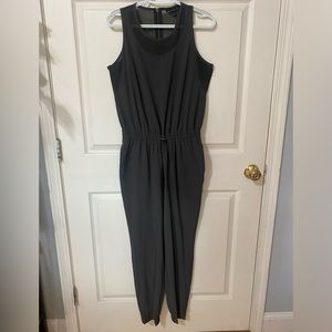 ATHLETA Hillside Romper/Jumpsuit -sleeveless travel quick dry - size 6